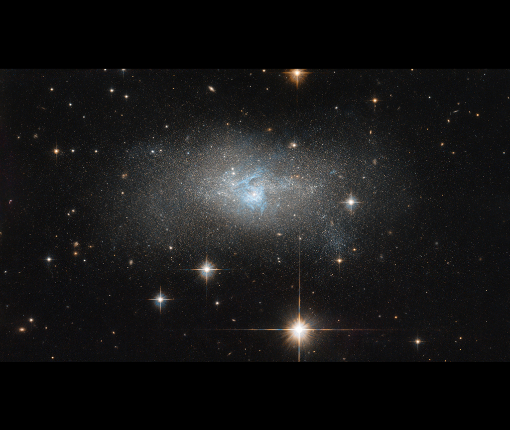 Hubble Images Galaxy IC 4870 (Credit: ESA/Hubble & NASA)